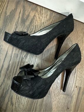Guess Black Lace Peep-Toe Platform Heels with Bow